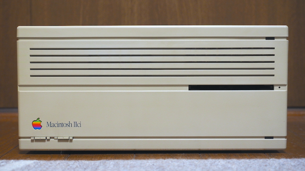 Apple Macintosh IIci 本体のみ※ジャンク品 正規取扱店舗 Apple Macintosh IIci ジャンク品 【公式通販】