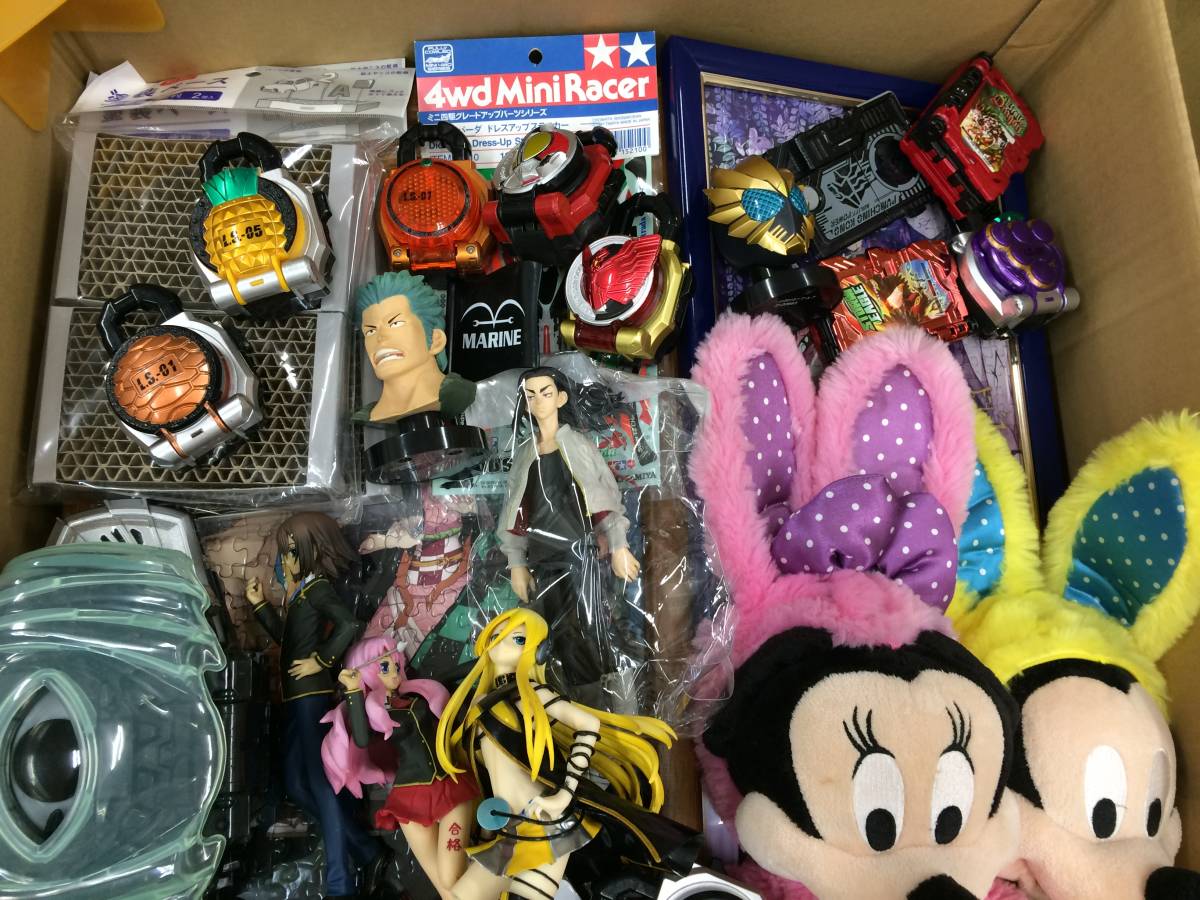 おもちゃ 160サイズ 詰め合わせ まとめ プライズ商品/一番くじ/フィギュア/ディズニー/仮面ライダー/TAMIYA/ミッキー他【z7-304/0/0】