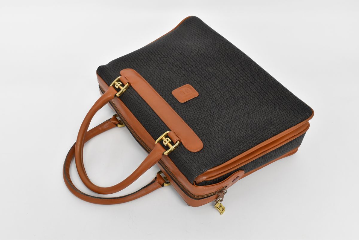 590M 0829M2) 1円～ BALLY バリー ヴィンテージ ハンドバッグ ロゴ柄 