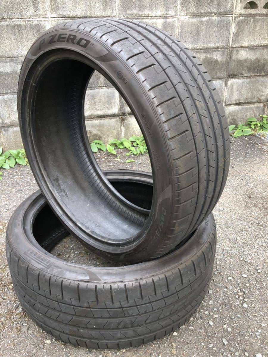 ピレリ　245/35ZR20 バリ山2本！