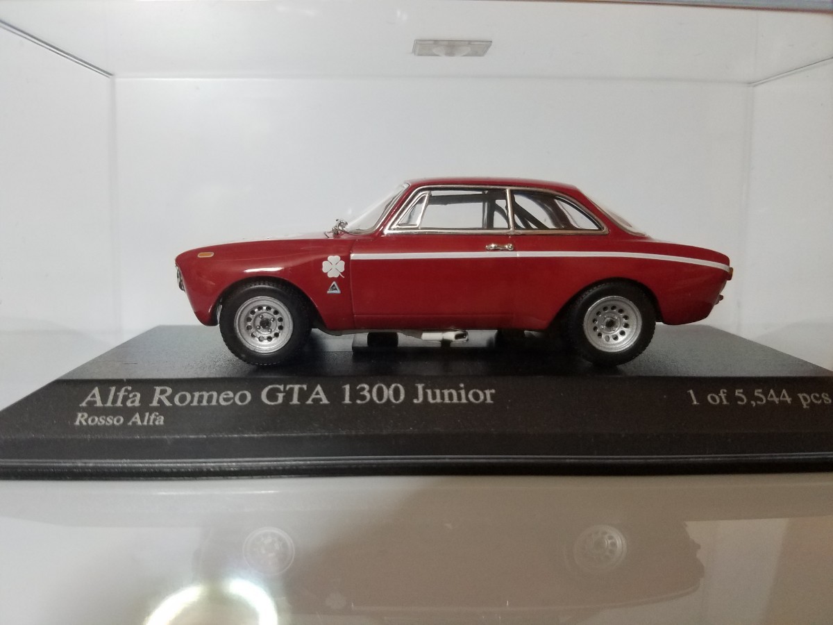 ミニチャンプス 1/43 アルファロメオ GTA 1300 Junior レッド 1⁄43