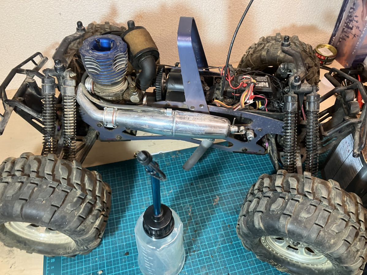 HPI サベージX 4.6 3スピード リバース付き エンジンラジコン 4WD 