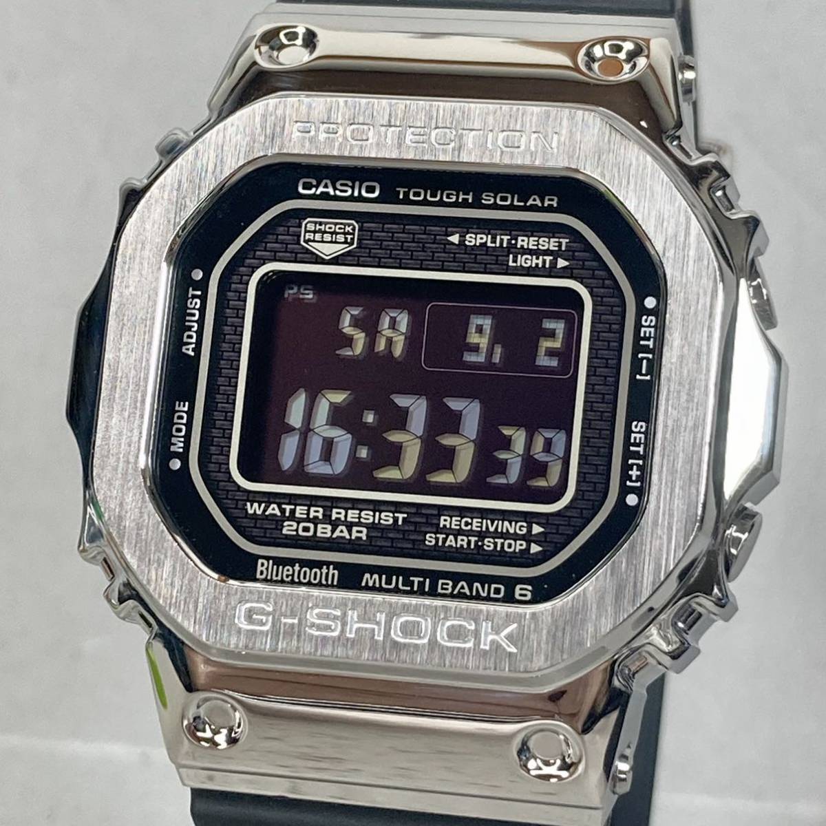 未使用同様 極美品G-SHOCK GMW-B5000-1JF タフソーラー 電波受信 電波