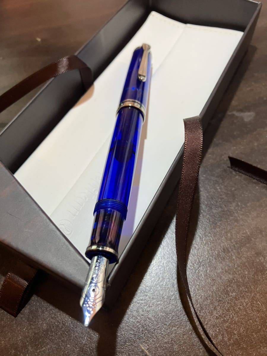 【中古】万年筆Pelikan ペリカン /スーベレーン Ｍ605マリンブルー　希少な特別生産品（細字F）