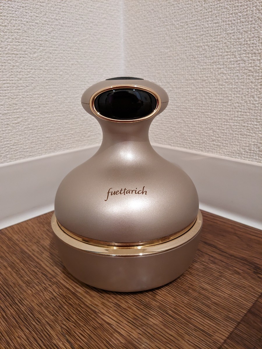 スカルプヘッドスパ　LED付き　顔のリフトケア　頭皮の引き上げ　頭皮の毛穴汚れ　定価19250円 　即決価格