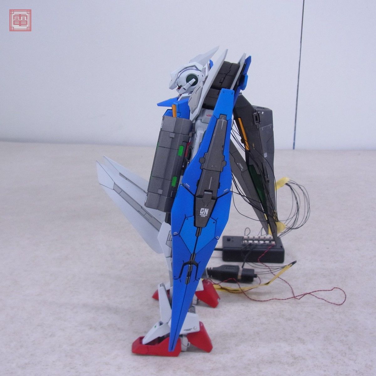 組立済 バンダイ MG 1/100 ガンダムキュリオス 機動戦士ガンダム00 