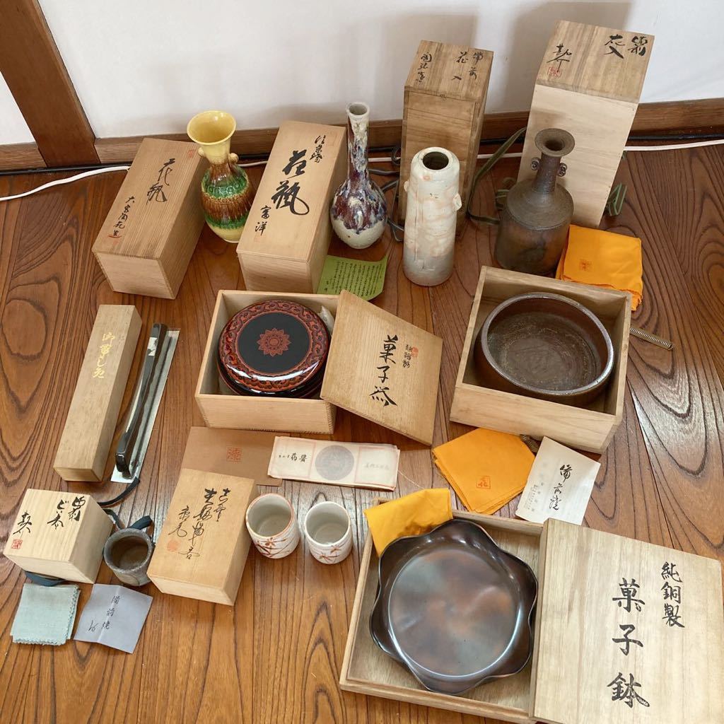 (809Y) 木箱　まとめ　備前　花瓶　大量　10箱
