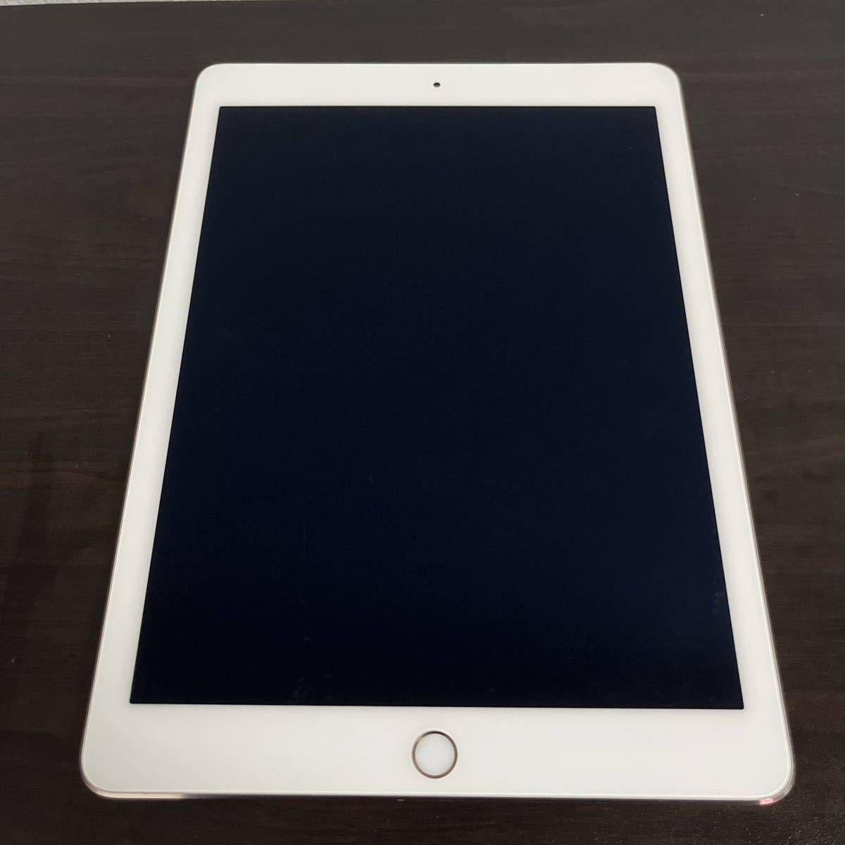 4705【早い者勝ち】【電池良好】【送料込み】iPad Air2 第2世代 32GB au A1567 ☆☆