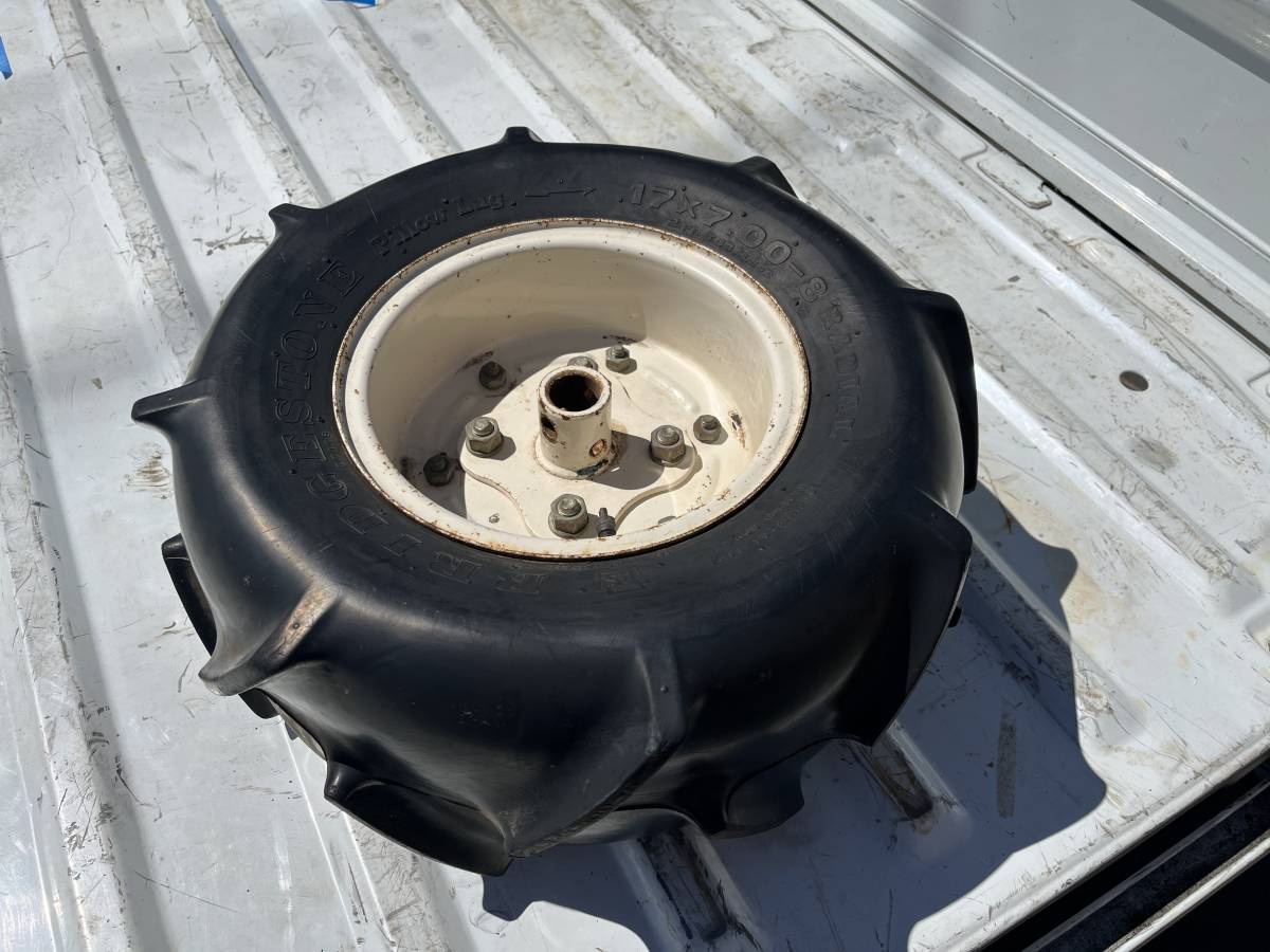 格安，お得 バインダータイヤ 17ｘ7.00-8 ブリヂストン 1本 取付部丸 直径約 25mm ひび割れ無し チューブレス 石鹸水 点検 エアー漏れなし(パーツ)｜売買されたオークション情報、yahooの商品情報をアーカイ パーツ