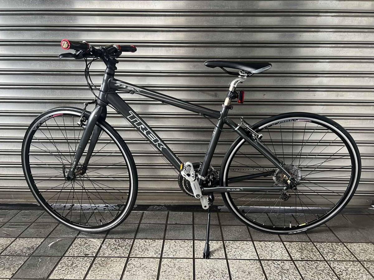 TREK 7.3FX DISC 700C アルミ 24速 450mm クロス V118921281 【TREK