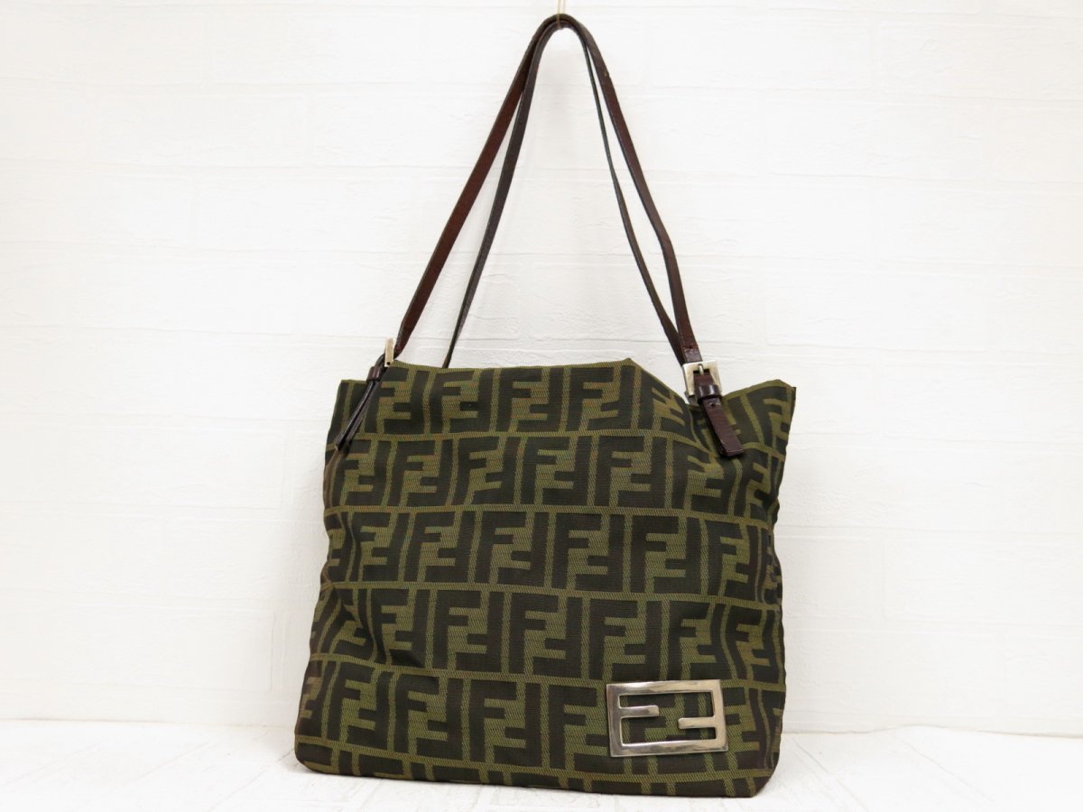 人気セール，爆買い】 ◇FENDI フェンディ◇ズッカ◇ナイロン 