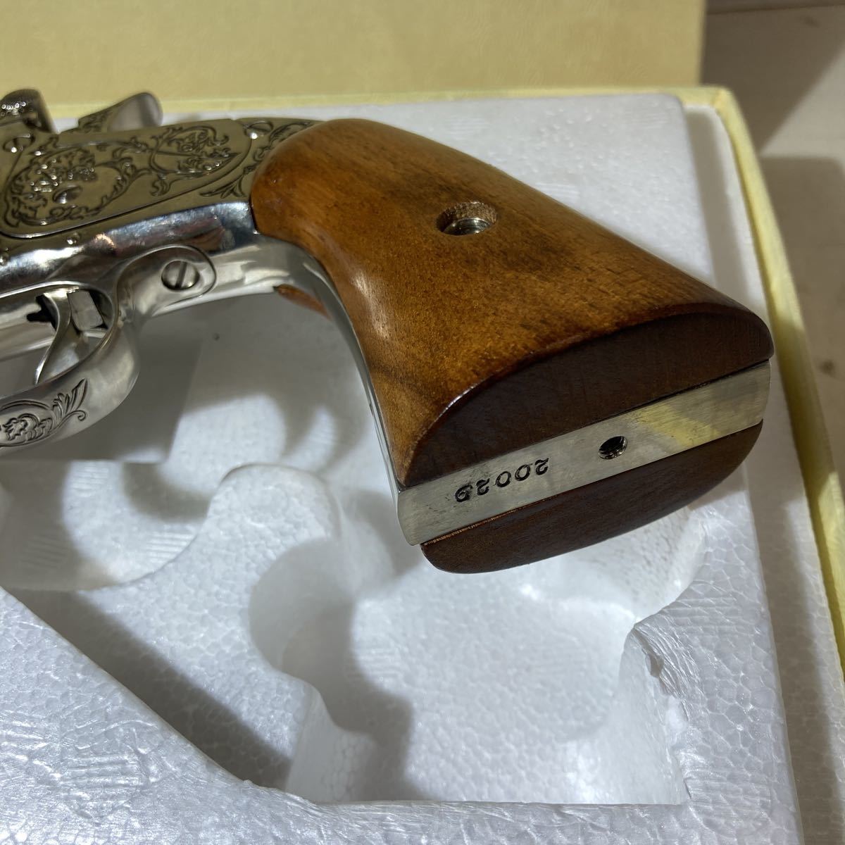 THE WYATT EARP 44 REVOLVER リボルバー ワイアットアープ 重量488g