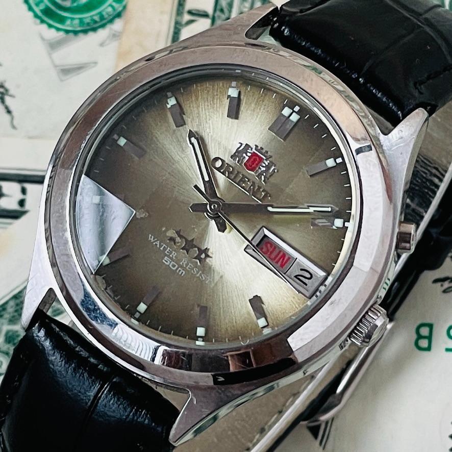 腕時計メンズ【極美品】オリエントORIENT自動巻きEM5V-62GAシルバー銀 