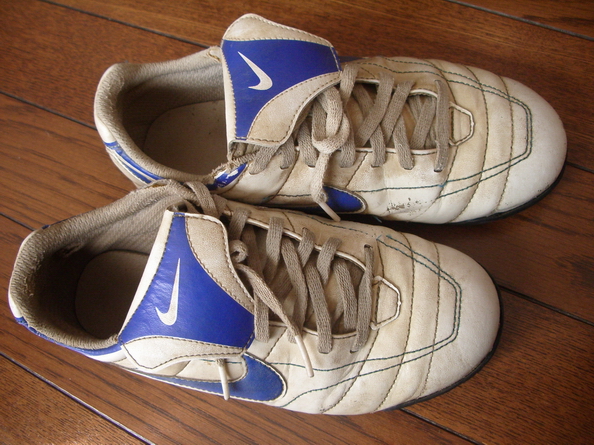 ナイキNIKEサッカーシューズ・トレーニングシューズ22？サイン付_2