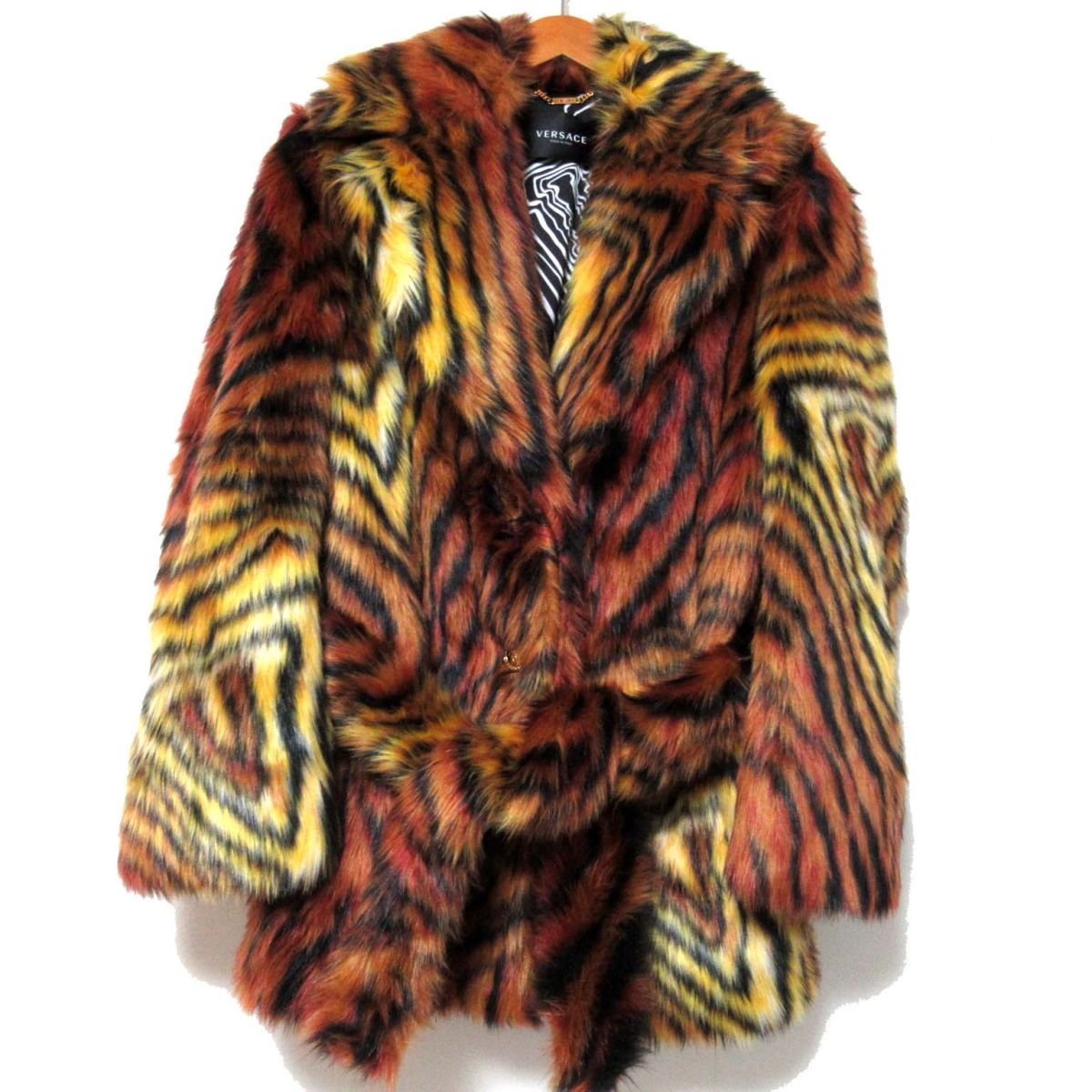 ほぼ未使用 20-21AW VERSACE ヴェルサーチ Vロゴタイガー柄 メデューサ 