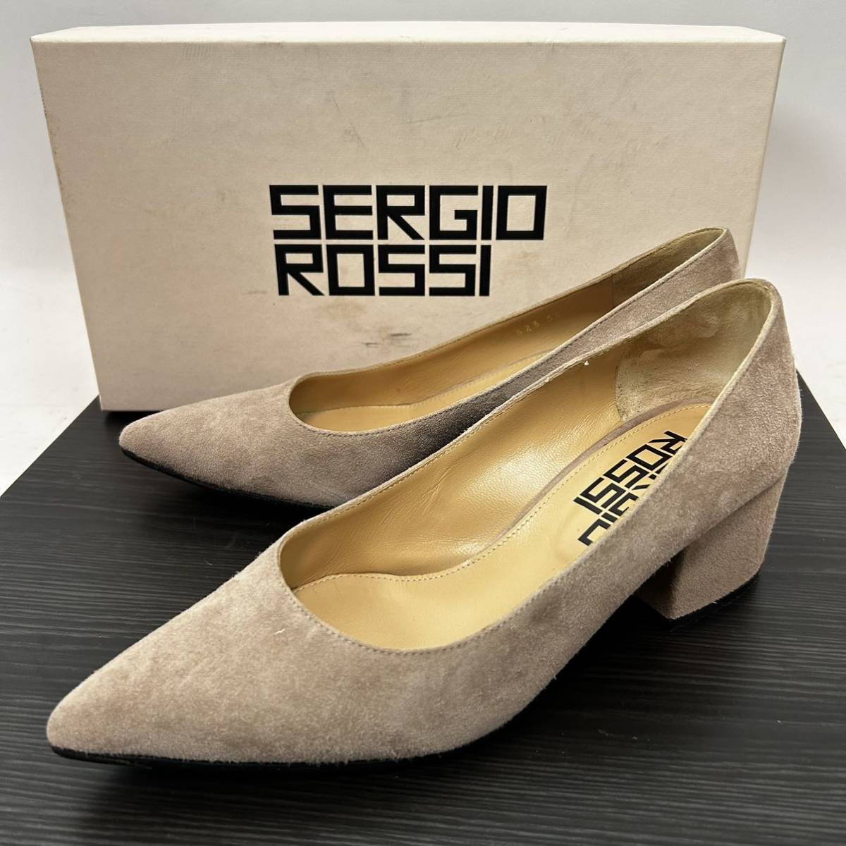 b193 sergio rossi セルジオロッシ スエード レザー パンプス チャンキーヒール ベージュ フォーマル 36 イタリア製 正規品