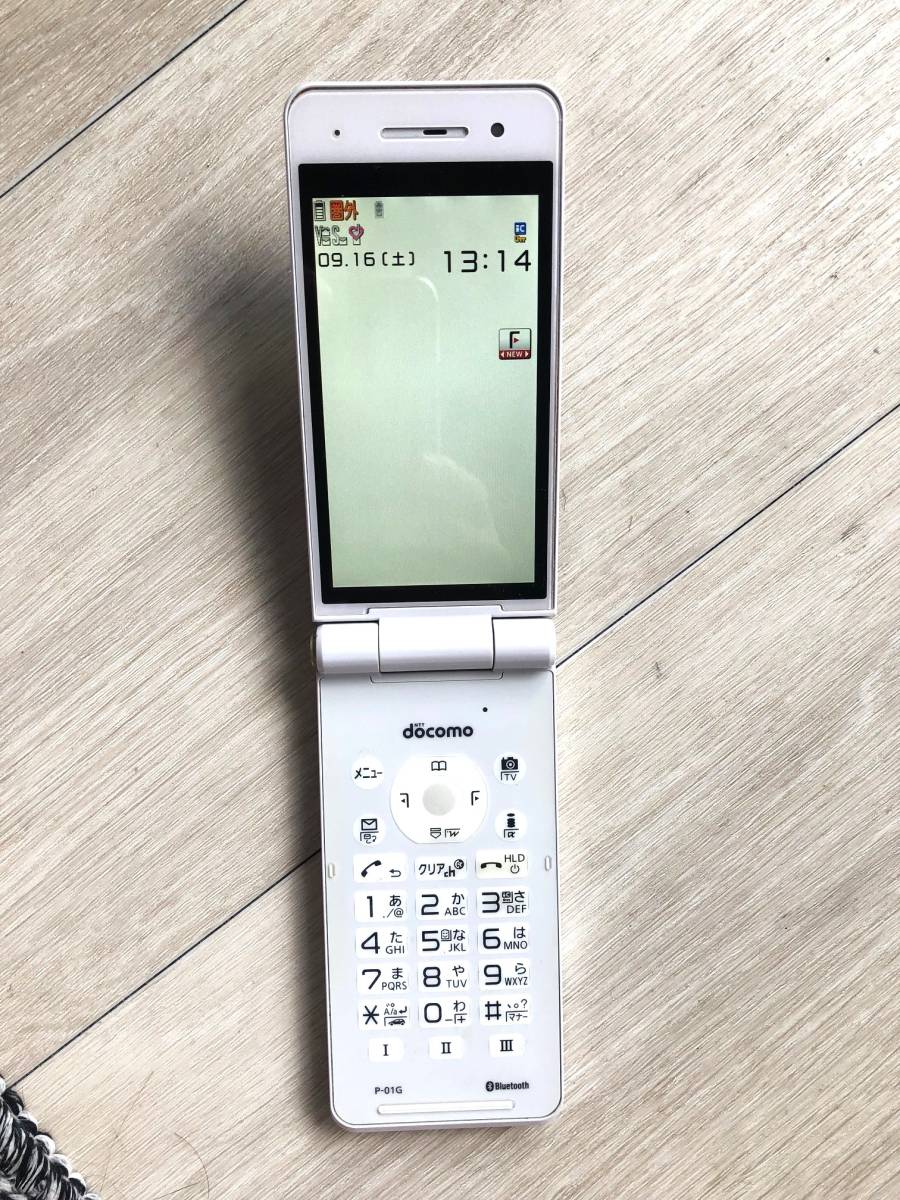 パナソニック docomo P-01G [ブラック] 価格比較 - 価格.com Docomo P