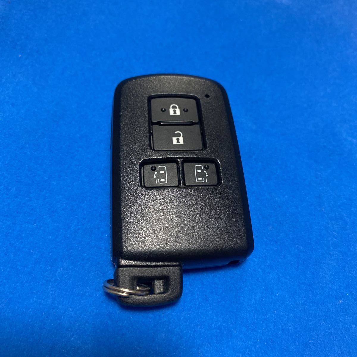 ☆トヨタ ハイブリッド左右自動ドアスマートキー美品☆