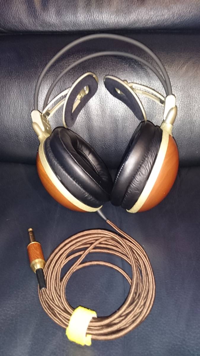 ☆audio-technica オーディオテクニカ ATH-W100 美品 桜無垢材 動作品