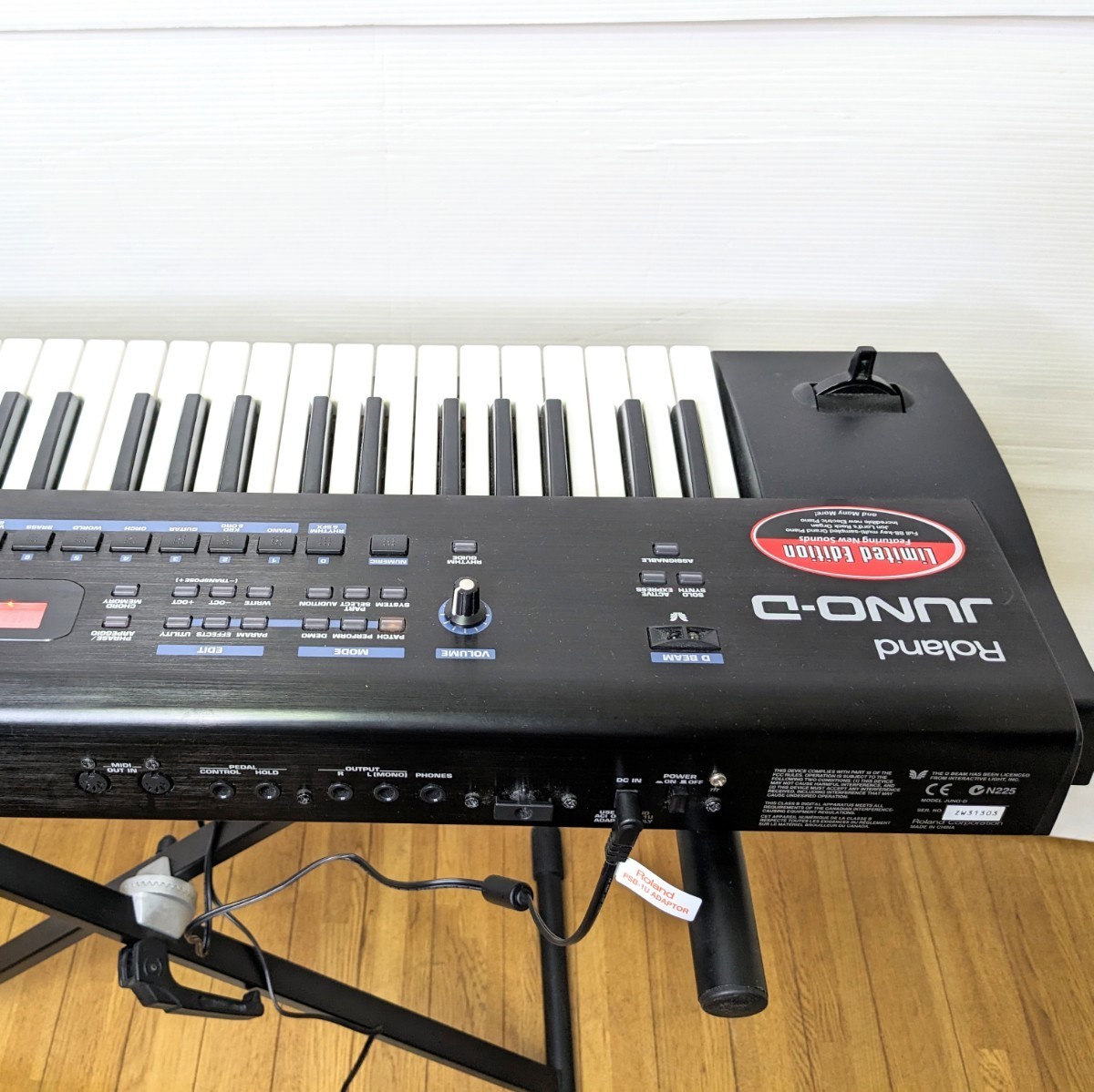 Roland シンセサイザー JUNO-D 61鍵盤 (電源コード新品) 電子 