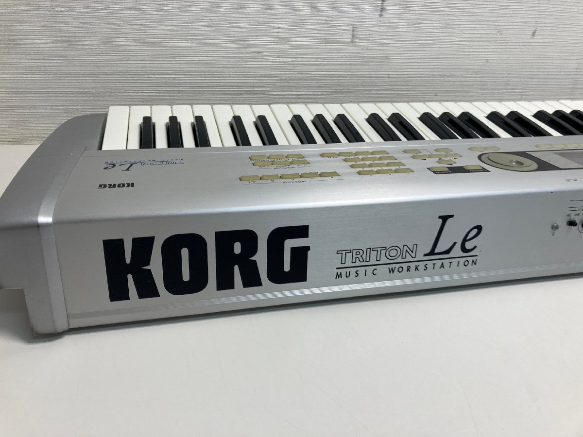 ☆32-4798】□中古□KORG TRITON Le61 シンセサイザー コルグ（7040