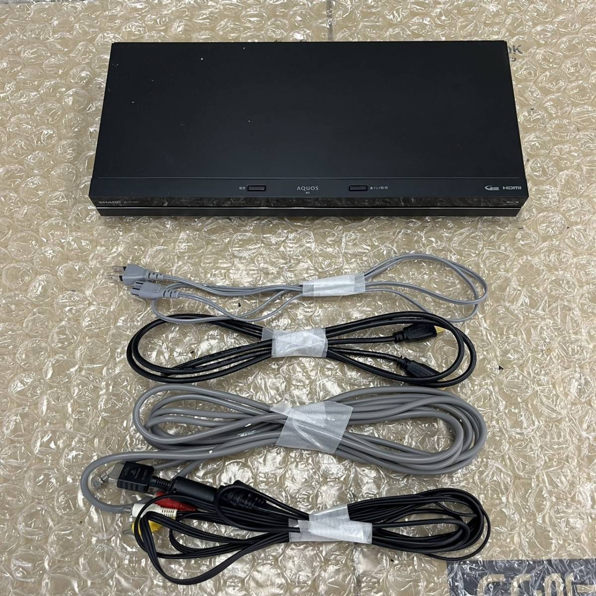 お得，100%新品 R292824 103 -305/AS4000 SHARP ブルーレイディスクレコーダー BD-NT1000 シャープ コード5本付き(シャープ)｜売買されたオークション情報、yahooの商品情報をアーカイブ公開 - オークファン シャープ
