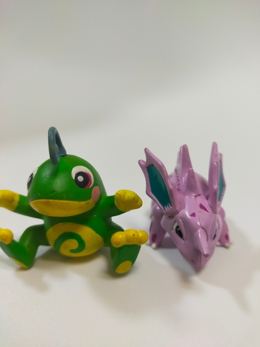 ☆ポケモン☆モンコレ☆初期☆2体セット☆ニョロトノ☆ニドリーノ 