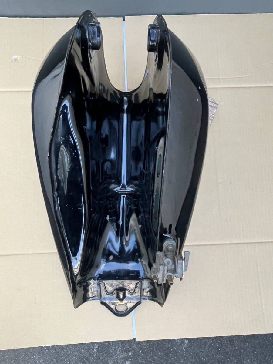 ヤマハ SR400ガソリンタンク 1JR 2H6 ラップ塗装 2026年最新Yahoo!オークション タンク -sr400 SR400カスタムショップ タンク塗装| SR400（2H6）に適合する｜ガソリンタンクキャップの商品一覧｜バイク