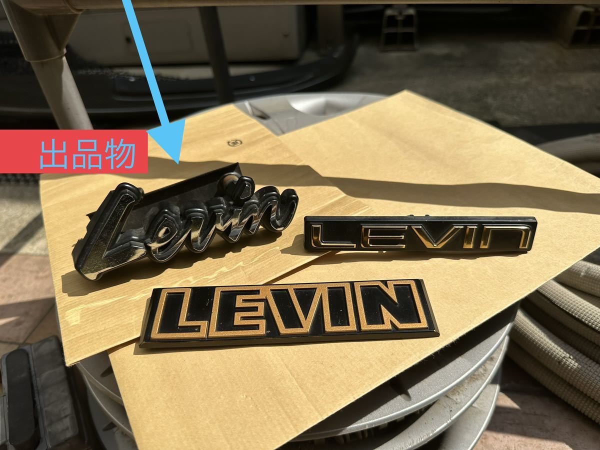 LEVIN レビン TOYOTA 純正 TE37 フロントグリルエンブレム TE27 TE71 