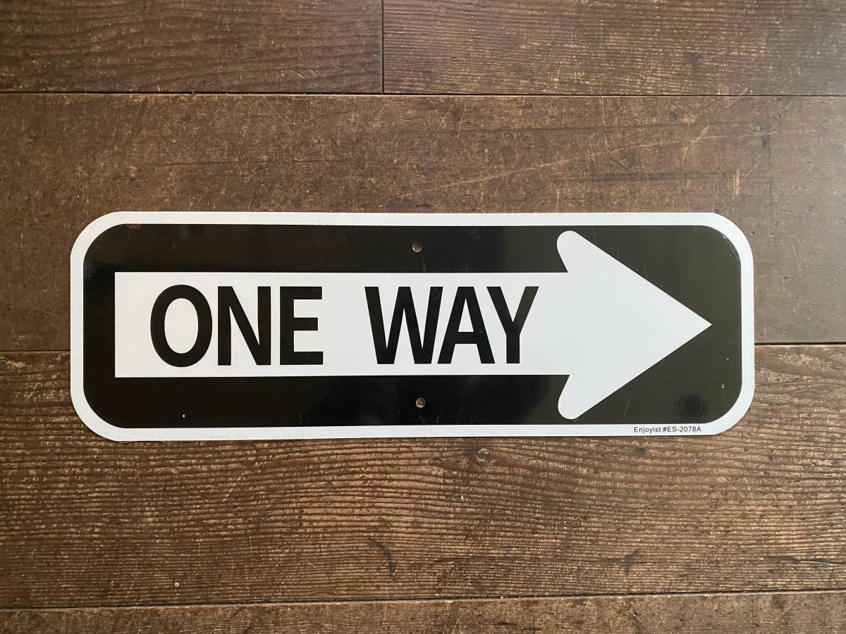 ☆新品☆アメリカ 道路標識 ONE WAY → 一方通行☆SB-10☆小さめ