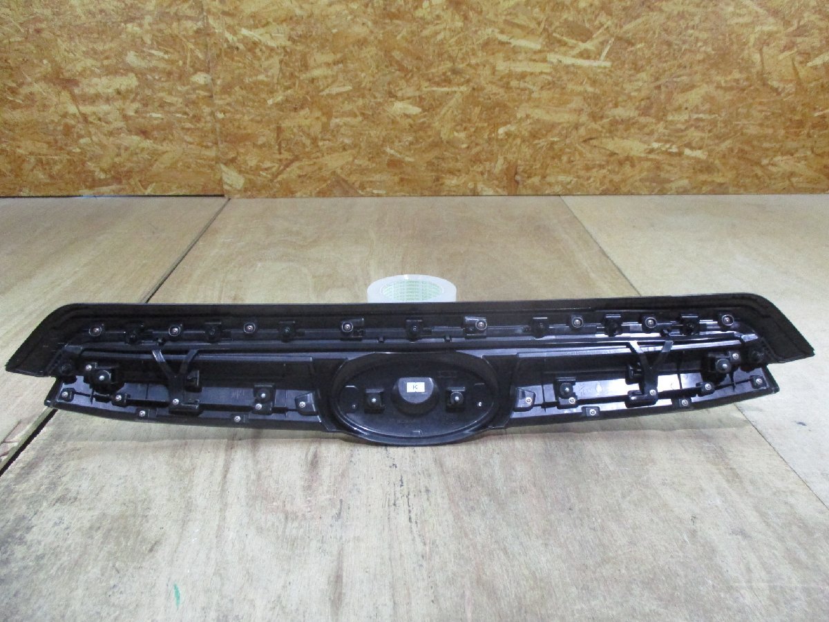 フォレスタ― SK5 後期 グリル 純正 91122SJ170 フロントバンパー 