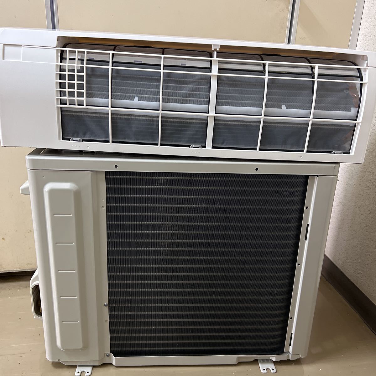 93999】ダイキン ルームエアコン 室内機 F25ZTES-W5 約8畳用 2022年