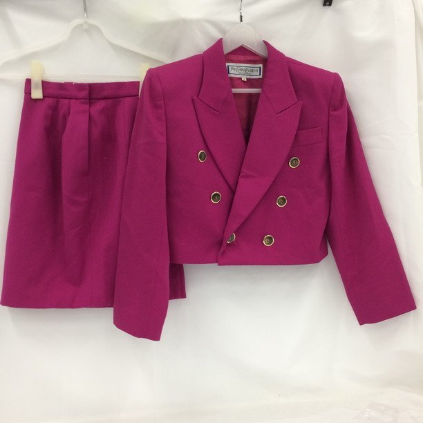 YVES SAINT LAURENT　イヴサンローラン　セットアップ　ピンク【BJAB0013】