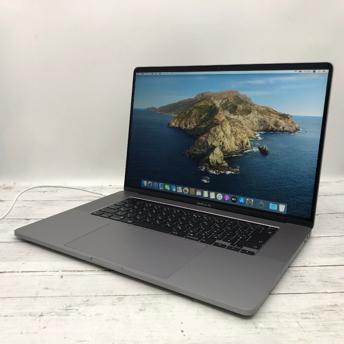 ジャンク】MacBook Pro 16インチ 2019 / i7 2.6GHz / 16GB / 512GB