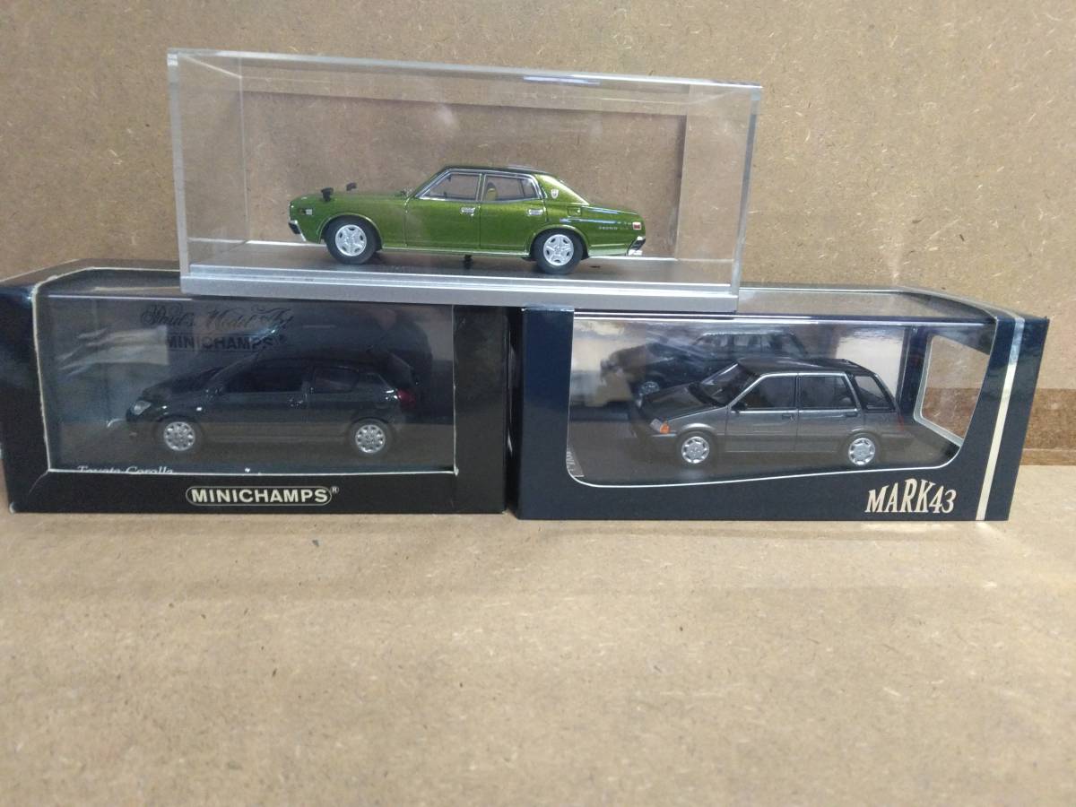 ミニカー　車　レトロ　ジャンク ジャンク☆セドリック・カローラ・シビックシャトル☆1/43ミニカー3台