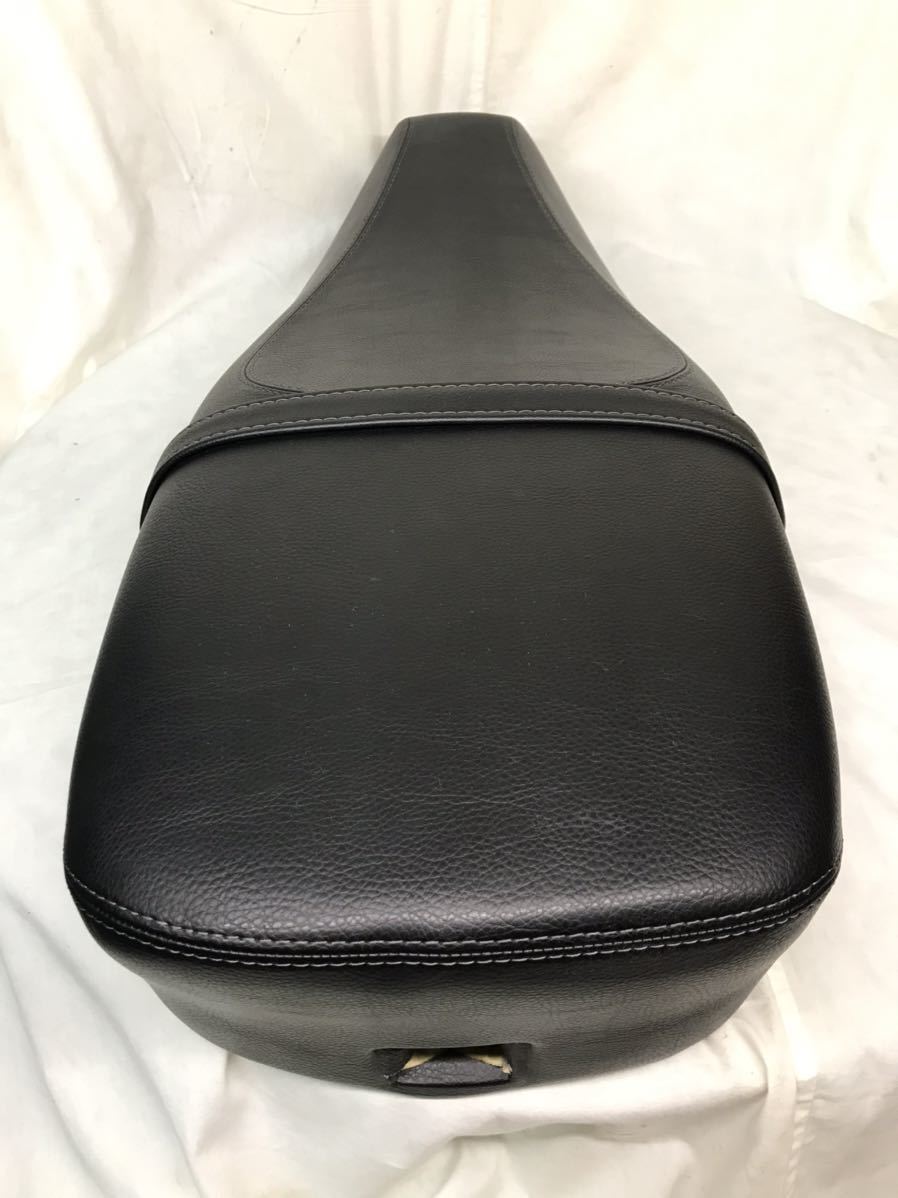 Vespa PX Euro3 純正シート Vespa ベスパ PX125 PX150 純正品 ユーロ3 Euro3 シート 美品 鉄