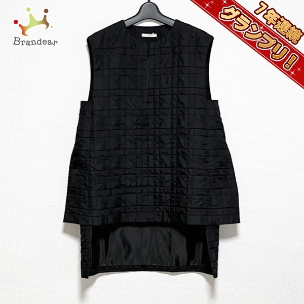 ルフィル LE PHIL サイズF - 黒 レディース Vネック/半袖/ミニ/キルティング 美品 ワンピース