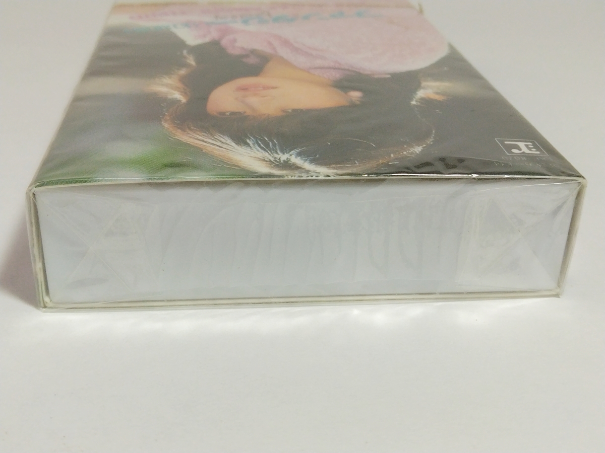 新品、未使用 極上品 カセットテープ 中森明菜 ファンタジー