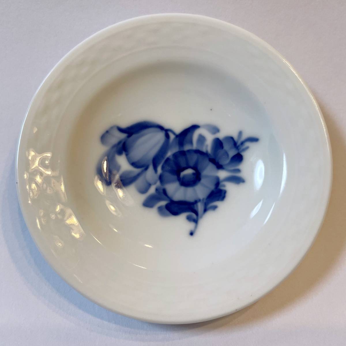 L16】即決 ロイヤルコペンハーゲン ブルーフラワー 豆皿 直径約7.5cm 1