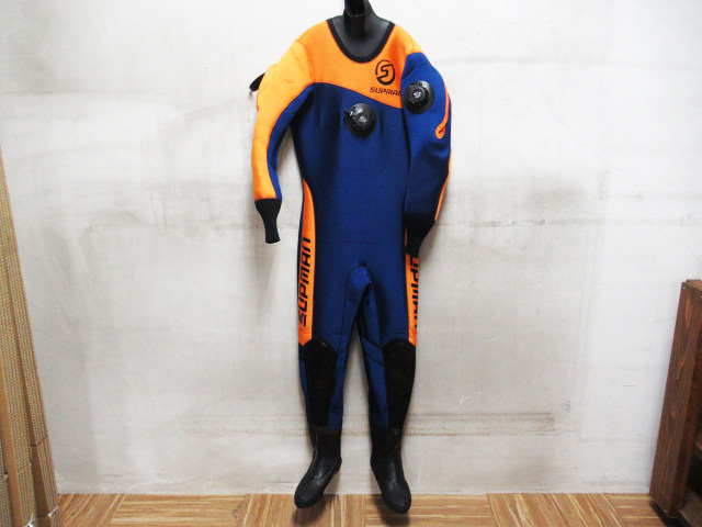 2022年購入 WorldDive ワールドダイブ SUPMAN サップマン メンズ ドライスーツ着丈152㎝ ダイビング 管理5E1007E-B03