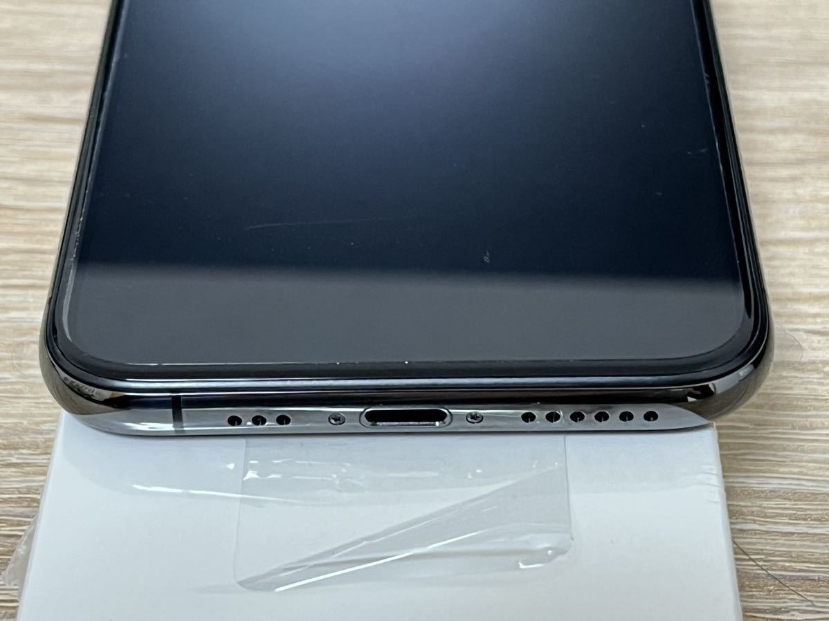 iPhoneXs 64GB スペースグレイ Softbank SIMフリー 未使用・交換品