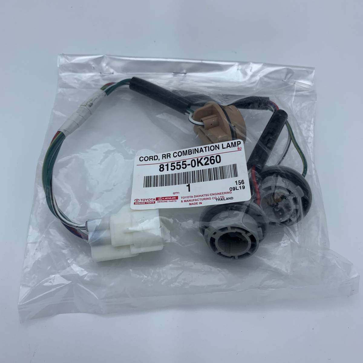 新品】TOYOTA HILUX トヨタ純正 テールランプ用 右側 ケーブル