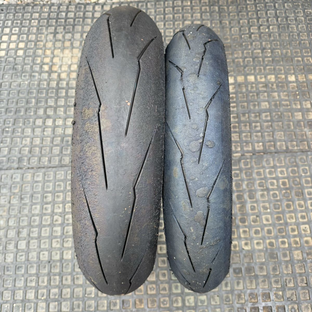 ピレリ スーパーコルサv3 110・140 ① ピレリ スーパーコルサ110 140