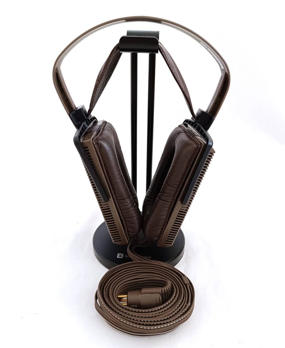 STAX SR-404 Signature