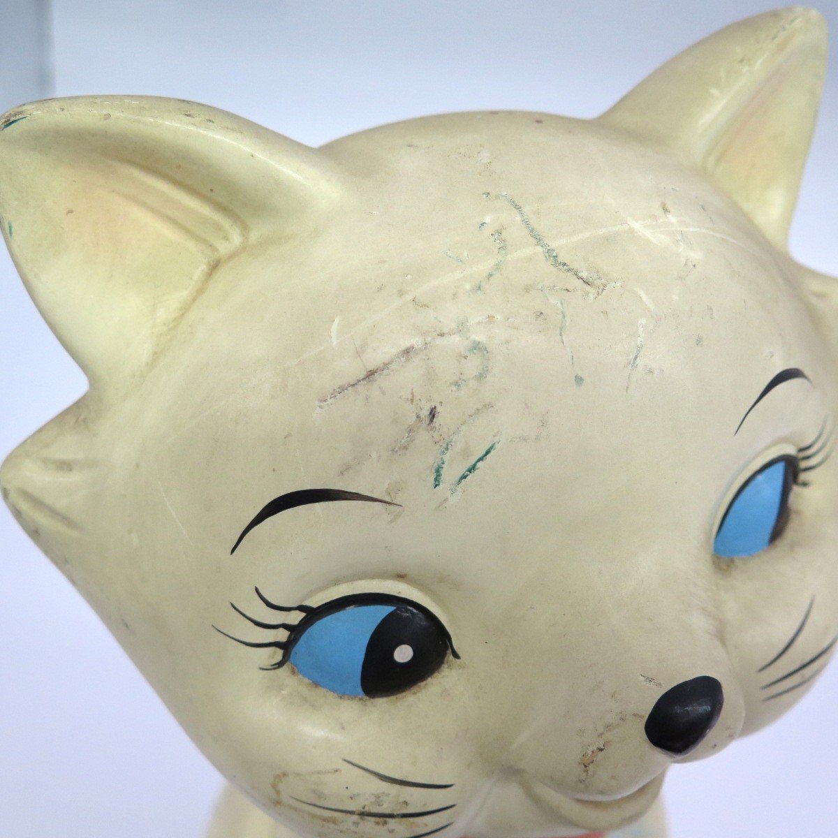 1円 三菱銀行 ディズニー ソフビ貯金箱 おしゃれキャット ダッチェス