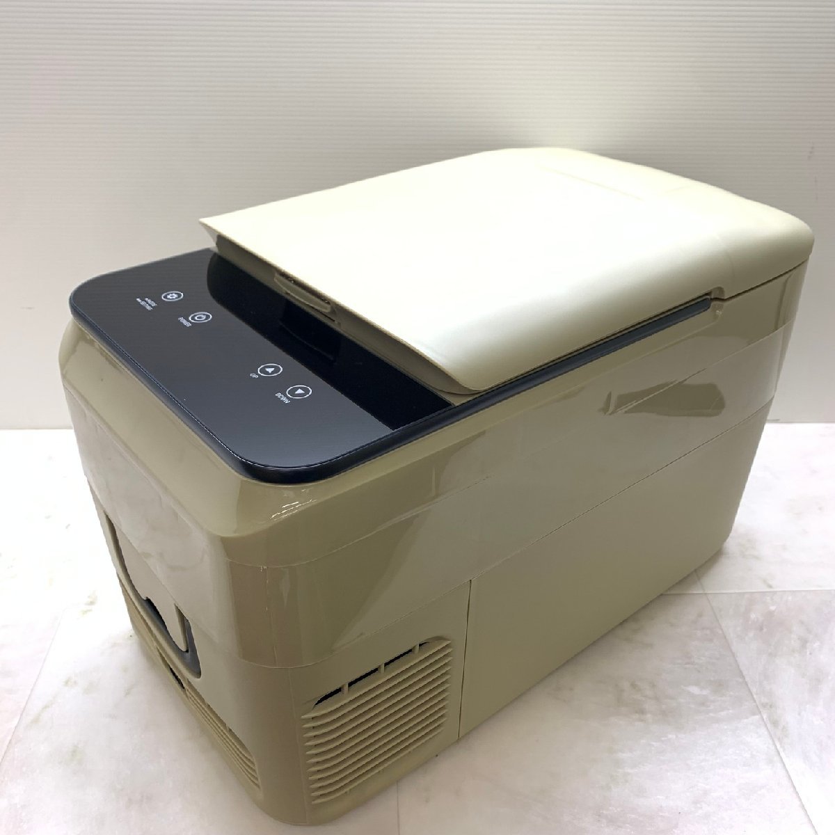 ドンキ冷凍冷蔵庫18L(車載可) PJPRF-181-BK 18Lタテ型持ち運べる冷凍