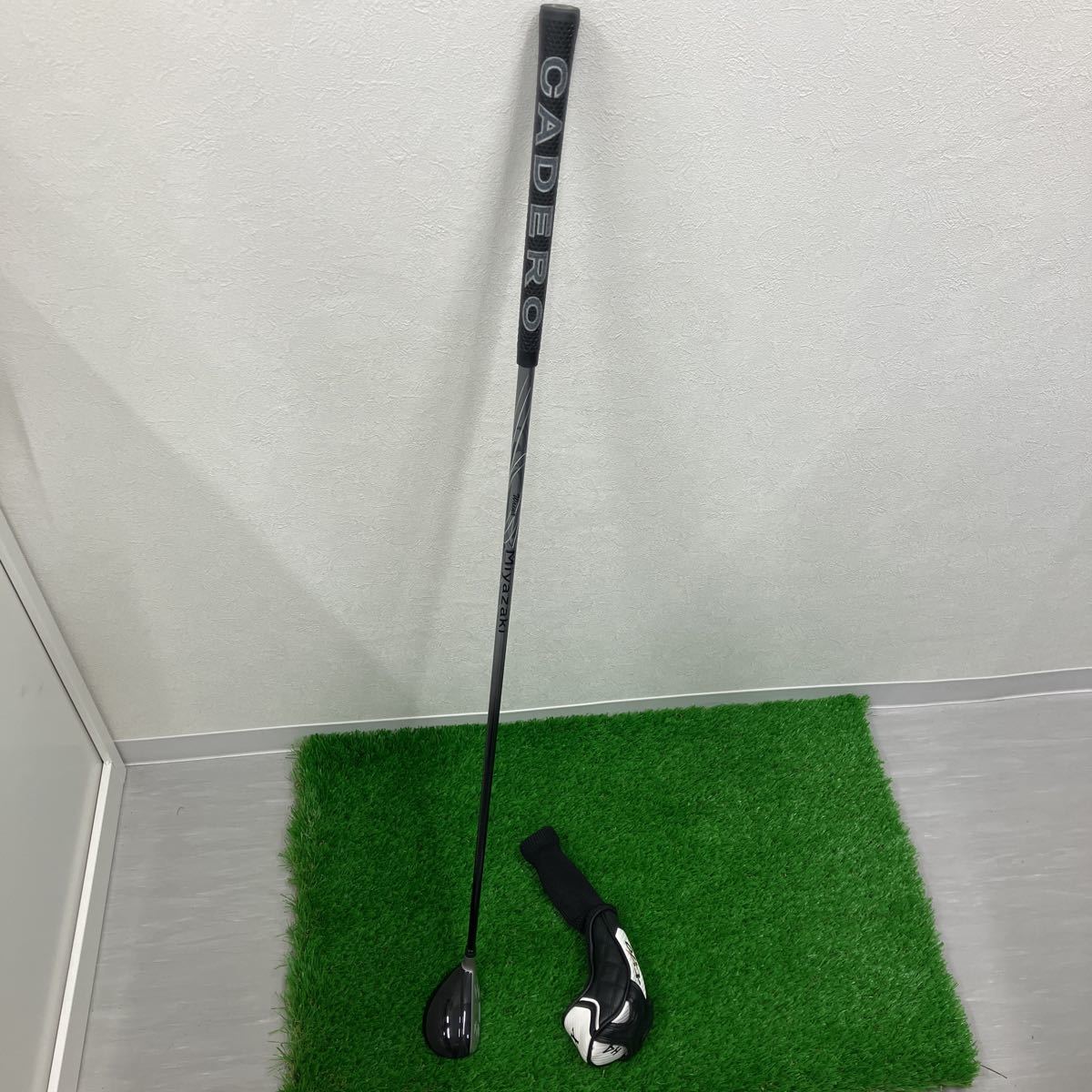 XXIO H4 20度 ユーティリティ Miyazaki Waena カーボンシャフト右用