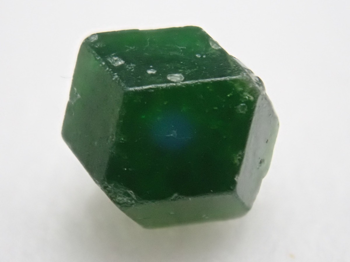 灰クロム柘榴石 ガーネット 原石 h588d 大結晶 フィンランド産