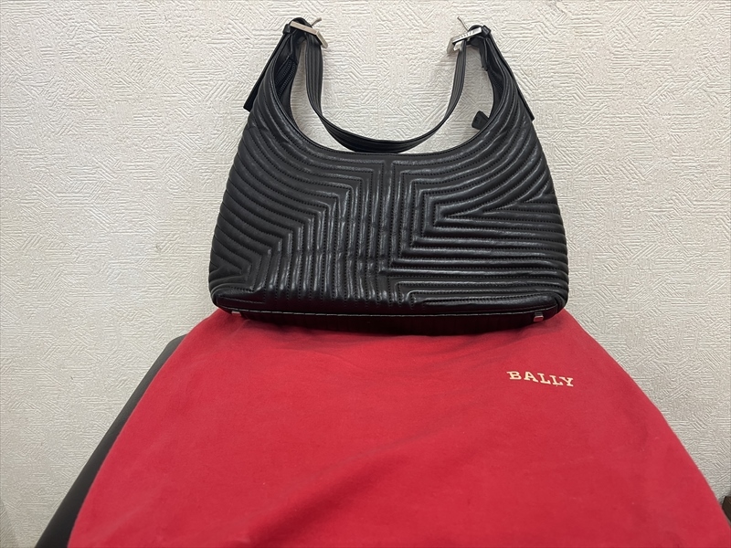 ■BALLY　バリー　ショルダーバッグ　レザー■保存袋付