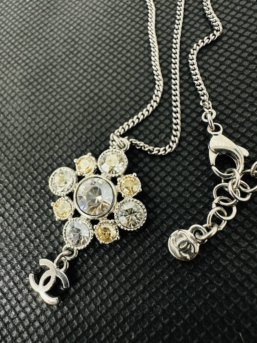 ★CHANEL(シャネル)ココマークラインストーントップネックレス
